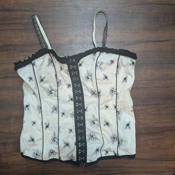 Tripp NYC Vtg ivory cotton Boned corset with black embroidered flower skulls XXL - Picture 3 of 13